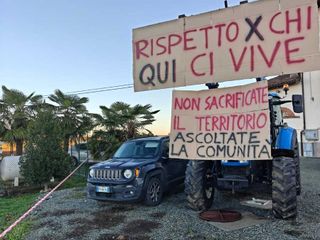 Momenti del presidio pubblico del Comitato di Ruata Eandi No al biogestore