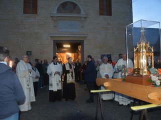 SAluzzo, celebrazione al Santuario delal Consolata, dove è giunto il reliquario con le reliquie di Santa Bernardette - foto tratta dal sito della Diocesi SAluzzo, celebrazione al Santuario delal Consolata, dove è giunto il reliquario con le reliquie di Santa Bernardette - foto tratta dal sito della Diocesi