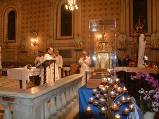 SAluzzo, celebrazione al Santuario delal Consolata, dove è giunto il reliquario con le reliquie di Santa Bernardette - foto tratta dal sito della Diocesi SAluzzo, celebrazione al Santuario delal Consolata, dove è giunto il reliquario con le reliquie di Santa Bernardette - foto tratta dal sito della Diocesi