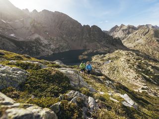 Rifugi Valasco e Questa Rifugi Valasco e Questa