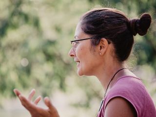 Nella fotogallery di Barbara Guazzone Jessica Riviera e la cavalla Fatima al loro passaggio a Cascina Carlotta Nella fotogallery di Barbara Guazzone Jessica Riviera e la cavalla Fatima al loro passaggio a Cascina Carlotta
