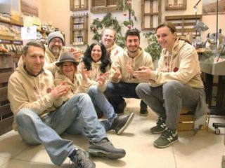 Un applauso a tutte le persone che hanno condiviso il progetto e ne hanno parlato