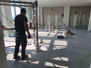 I lavori nell'aula magna