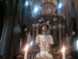 Il busto di San Chiaffredo esposto nel Duomo di Saluzzo