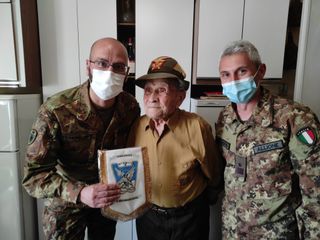 FOTO 2: Reduce Giovanni Allutto; FOTO 2: Reduce Giovanni Allutto;