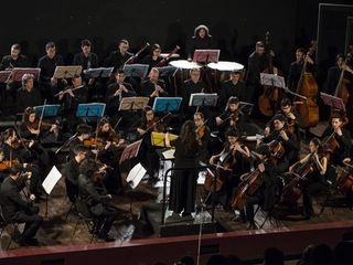 Saluzzo, teatro Magda Olivero, il concerto Obiettivo Orchestra diretto da Nil Venditti