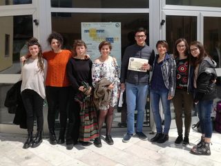 Con la docente del Liceo Classico "Govone" Elena Rolando