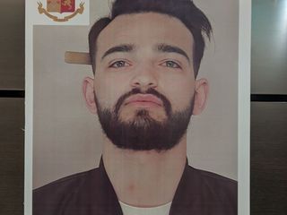 C.F., 23 anni C.F., 23 anni