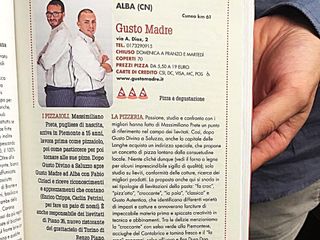 L'assegnazione dei tre spicchi sulla nuova edizione  della guida Pizzerie d'Italia 2017 di Gambero Rosso, il