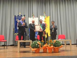 Busca, il conferimento della cittadinanza onoraria all'Arma dei Carabinieri nelle mani del Generale di Brigata Gino Micale,