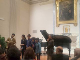 Saluzzo, sala Verdi Apm, consegna delle borse di studio ai fratelli Nazhir