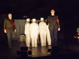 Saluzzo, Edificio Speciale Sonderbau,un momento dello spettacolo