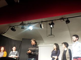 Il cast di Gente di teatro a Sarajevo Il cast di Gente di teatro a Sarajevo