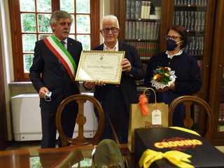 Il conferimento della cittadinanza onoraria nella sede del Centro Studi Ginocchi, presieduto da Marco Mantovani - foto Moreno Nicoloso
