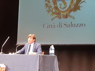 lo storico Gianni Oliva