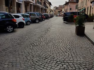 il traffico in via Sant'Andrea