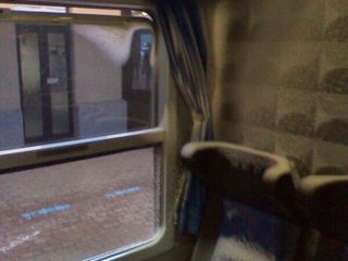 Altre foto della neve sul treno regionale Torino-Arma