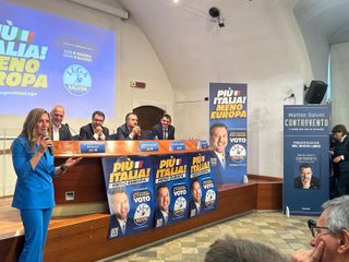 Katia Manassero alla presentazione dei candidati della Lega a Fossano