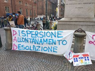 La delegazione di Scuole aperte Cuneo alla manifestazione di Torino