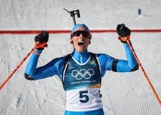 Milano Cortina, Vittozzi medaglia d'oro in gara a inseguimento del biathlon