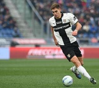 Parma-Verona 2-1, decide Pellegrino al 93'