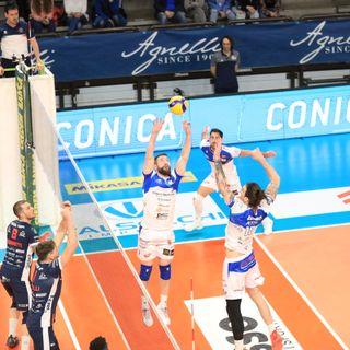 Matteo Pedron in palleggio contro Bergamo (Fotoservizio: Margherita Leone)