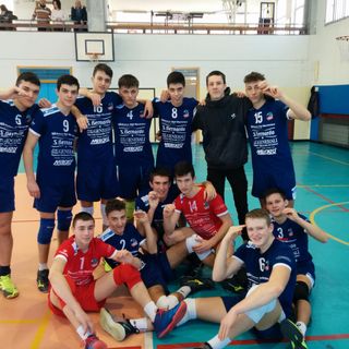 Volley maschile - La U16 Bam Mercatò Cuneo Bianca conquista la vittoria contro il Fielmann Volley Novara
