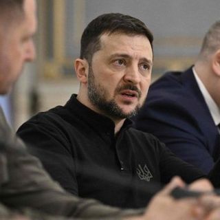 Il pericolo della destra estremista pesa sulle prossime scelte di Zelensky