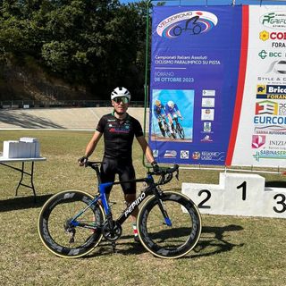 Polisportiva P.A.S.S.O. di Cuneo: Danilo Di Vincenzo protagonista al velodromo di Forano