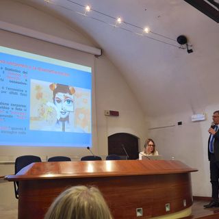 Nelle foto alcuni momenti dell'incontro