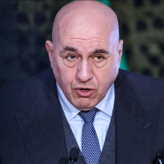 Ucraina, Crosetto “Non so cosa pensi Putin, speriamo voglia trattare”