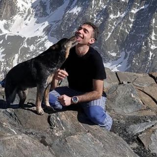 A Barge la camera ardente per Matteo Maranca. L'ultimo saluto nel giorno in cui avrebbe compiuto 33 anni