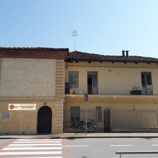 Il Centro di prima accoglienza in via Pola
