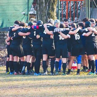Val Tanaro Rugby lotta fino alla fine, ma i Rondoni si impongono a Farigliano