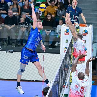 Ivan Zaytsev in attacco contro Piacenza