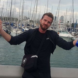 In foto, Klaudio Myrtaj