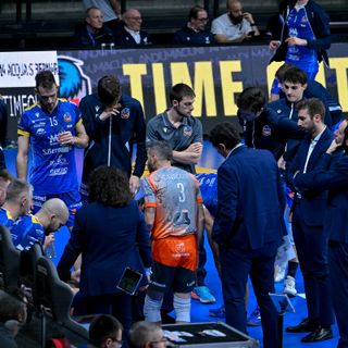 Un time out del tecnico piemontese (Foto Danilo Ninotto)