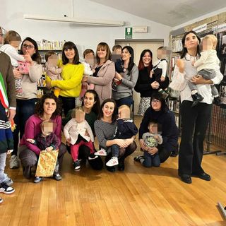 A Monforte d'Alba la consegna dei dono-lettura del progetto “Nati per Leggere” A Monforte d'Alba la consegna dei dono-lettura del progetto “Nati per Leggere”