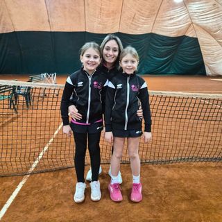 da sx nella foto Beatrice Caffaro, la tecnica Raniera Sorrentino, Ginevra Demarchi