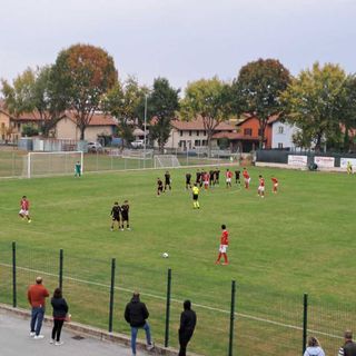Calcio Eccellenza / Grande equilibrio nel derby tra Cuneo e Centallo, al “Paschiero” finisce 1-1