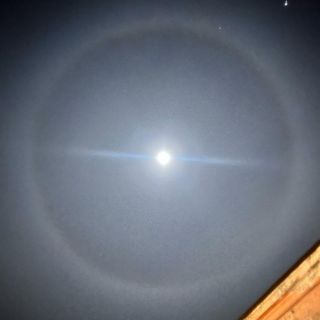 Alone lunare, spettacolo nella notte ieri a Cuneo