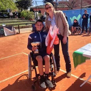 Lorenzo Politanò con la presidente del circo tennis di Firenze