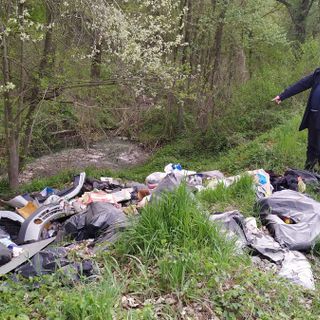 Gli assessori Marcarino e Reggio durante un recente sopralluogo nella zona del lago San Biagio