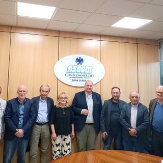 Il caro bollette minaccia il commercio: l’Ascom Bra incontra i sindaci del territorio Il caro bollette minaccia il commercio: l’Ascom Bra incontra i sindaci del territorio