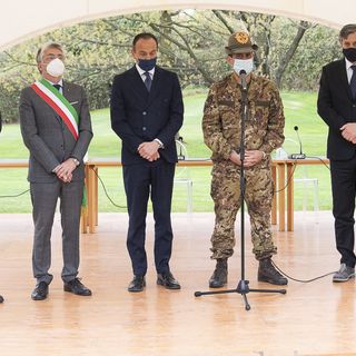 Il generale Figliuolo in visita nei mesi scorsi alla Fondazione Ferrero di Alba (ph. Barbara Guazzone)
