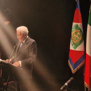 Sergio Mattarella: il presidente della Repubblica ha elogiato Alba e il suo territorio, serbatoio di grandi personaggi Sergio Mattarella: il presidente della Repubblica ha elogiato Alba e il suo territorio, serbatoio di grandi personaggi