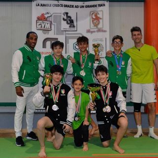 Volti soddisfatti per tutti gli atleti e le atlete agonisti della Jungle Ginnastica Alba