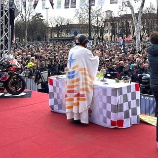 La &quot;Santa messa del centauro&quot; e altri momenti nella seconda giornata del motoraduno fossanese