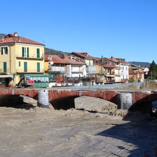 Garessio, abbattimento del ponte Odasso: c'è il via libera