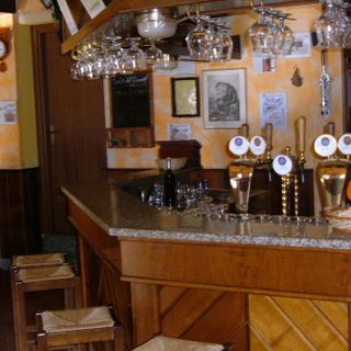 Un'immagine del locale di Vernante